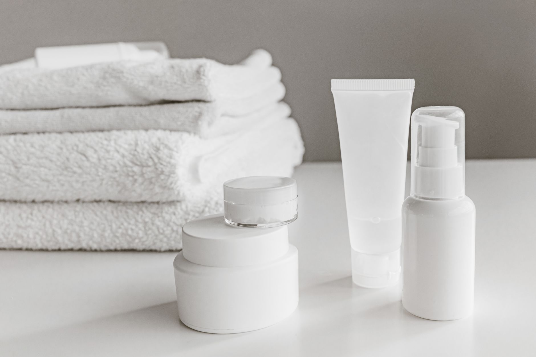 Morning skincare layering order