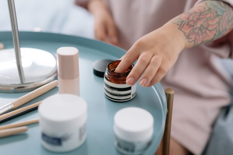 How to Simplify Your Skincare Routine