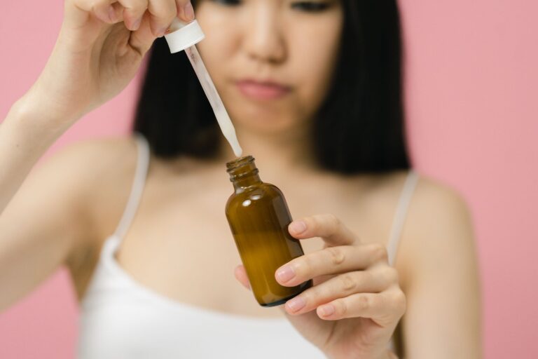 Can You Use Vitamin C with Retinol?