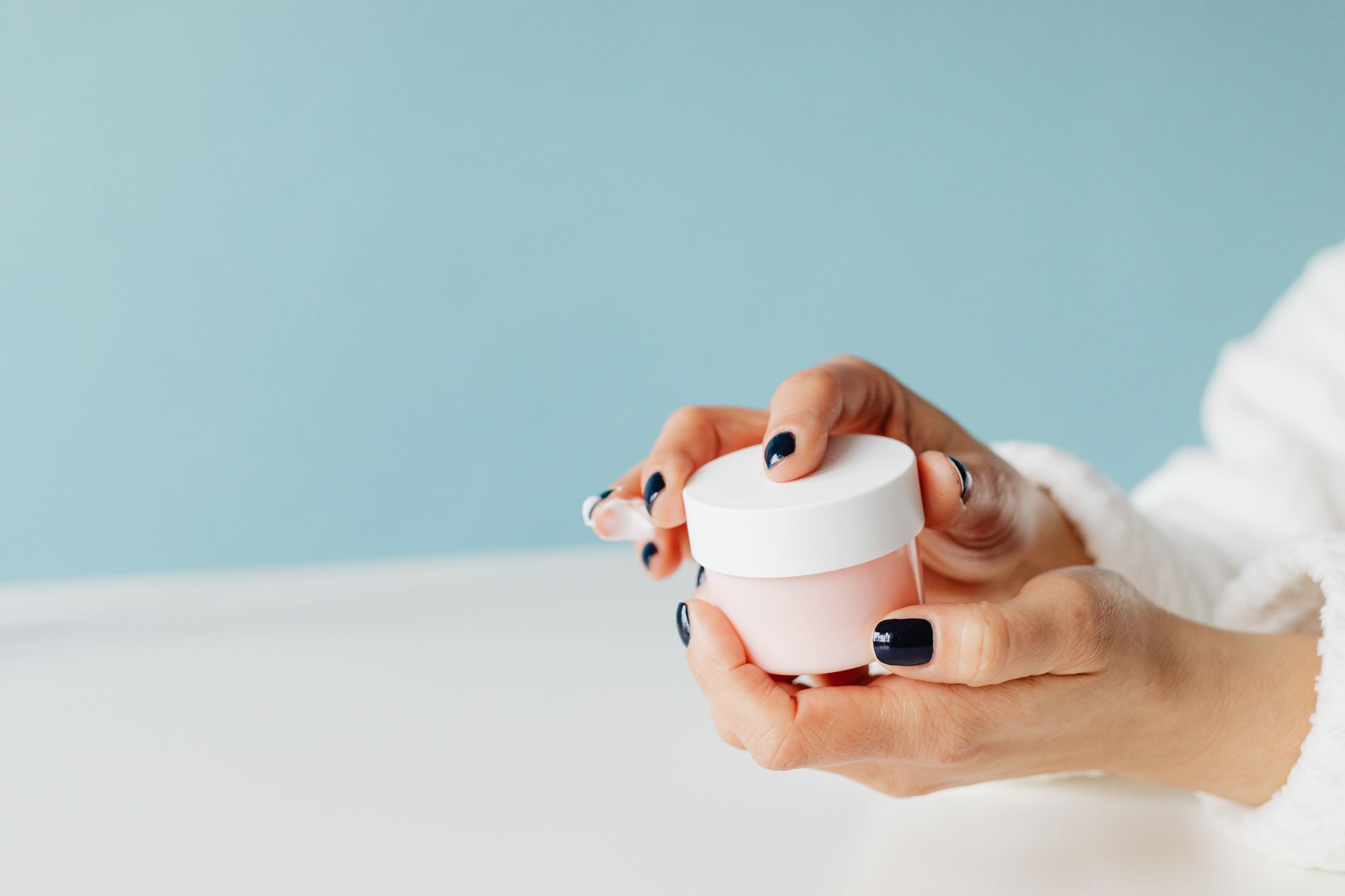 Sensitive skin moisturizer texture test